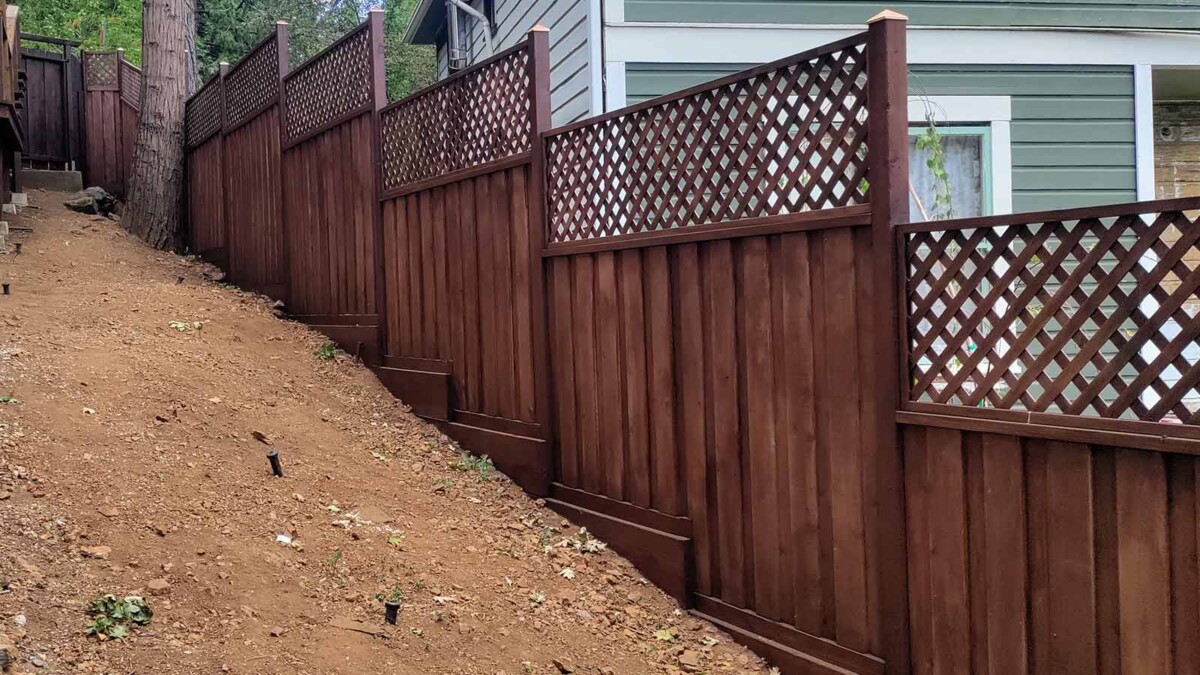 Lattice Top Privacy Fence